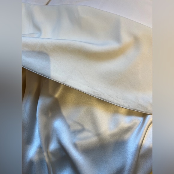 Brandon Maxwell open-back silk charmeuse halter neck gown. - Picture 9 of 9